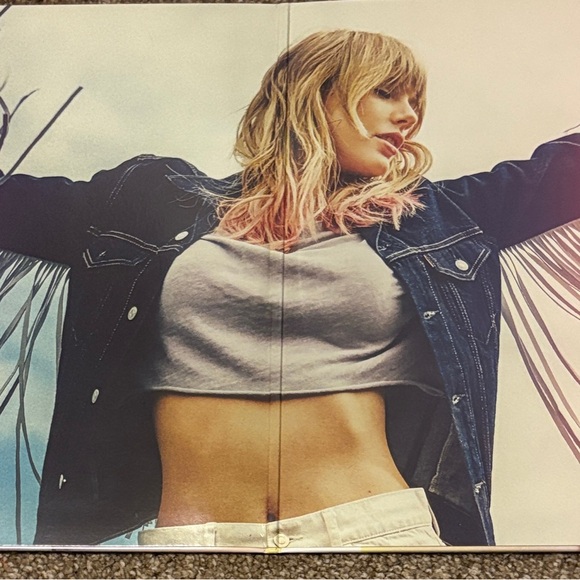 Lover Album Vinyl - Taylor Swift - Picture 3 of 4